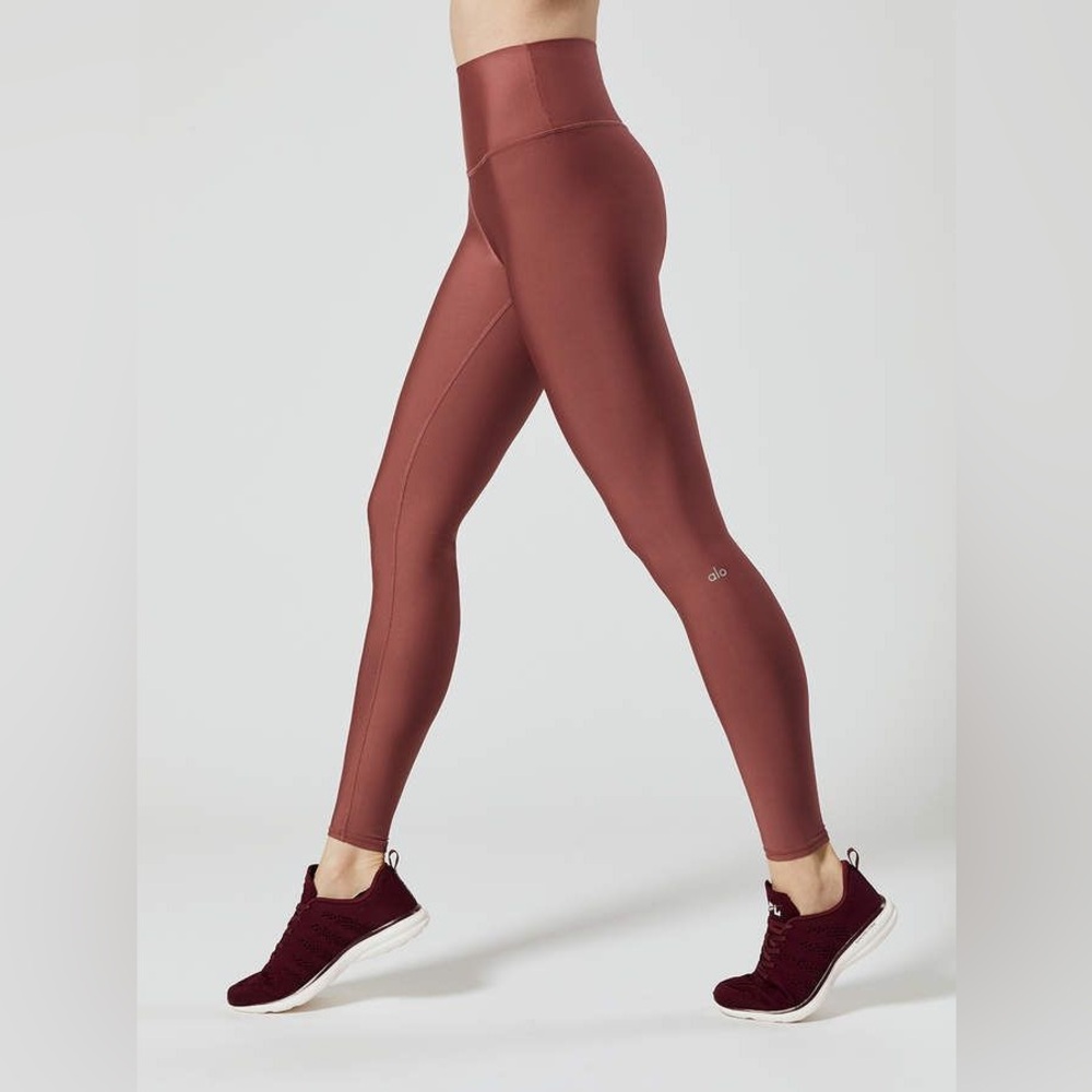 ALO Yoga Airlift Leggings - Rosewood